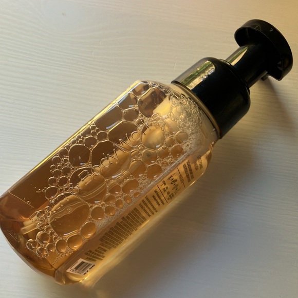 Bath & Body Works INTO THE NIGHT Foaming Hand Soap & Room Spray 2 -Pc Set NWT - Picture 7 of 10